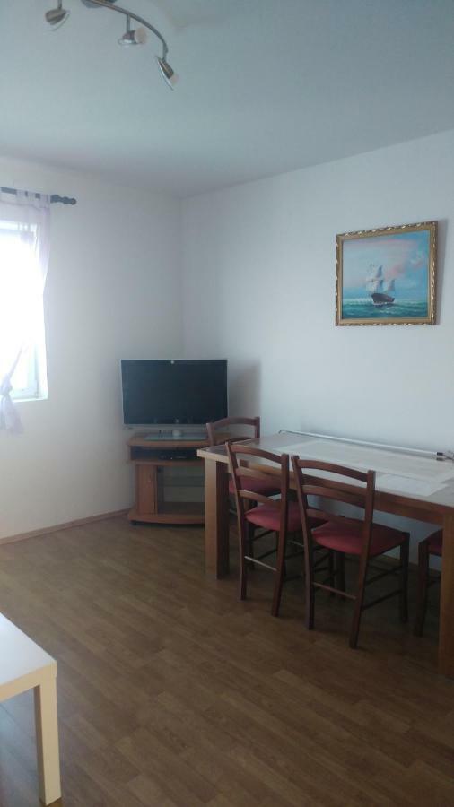 Villa Franko Призна Екстериор снимка